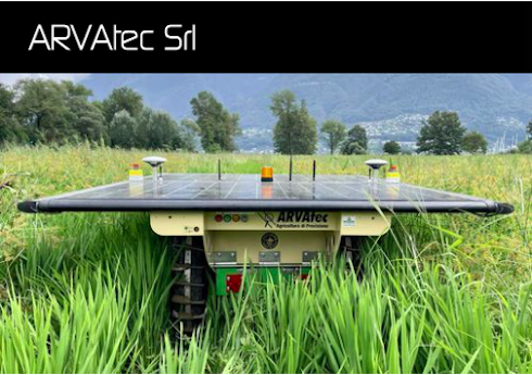 Robot autonomo per il diserbo meccanico in risaia, anche su terreno sommerso